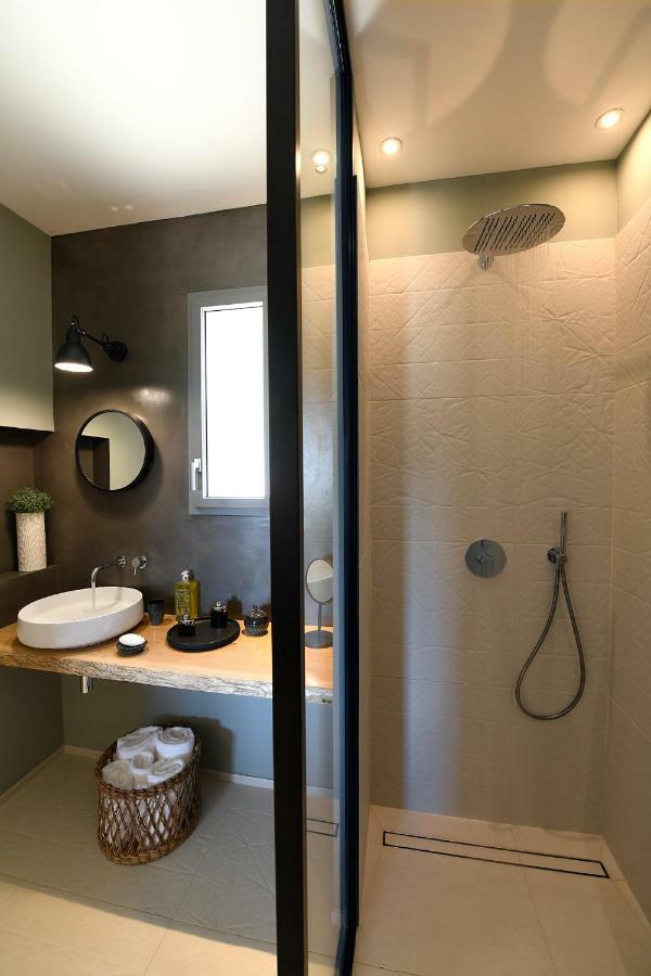 Les Loges En Provence 